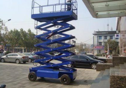 重慶伊春伊春伊春升降機(jī)租賃